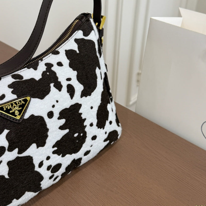 New Fashion women's PRA Shoulder Bag CWT1326091634