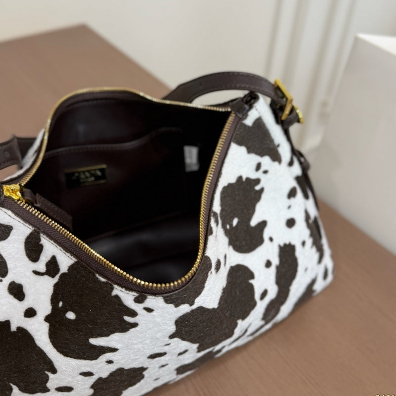 New Fashion women's PRA Shoulder Bag CWT1326091634