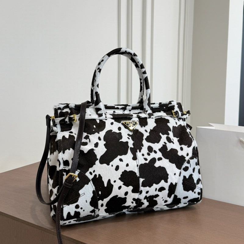 New Fashion women's PRA Shoulder Bag CWT1326091635