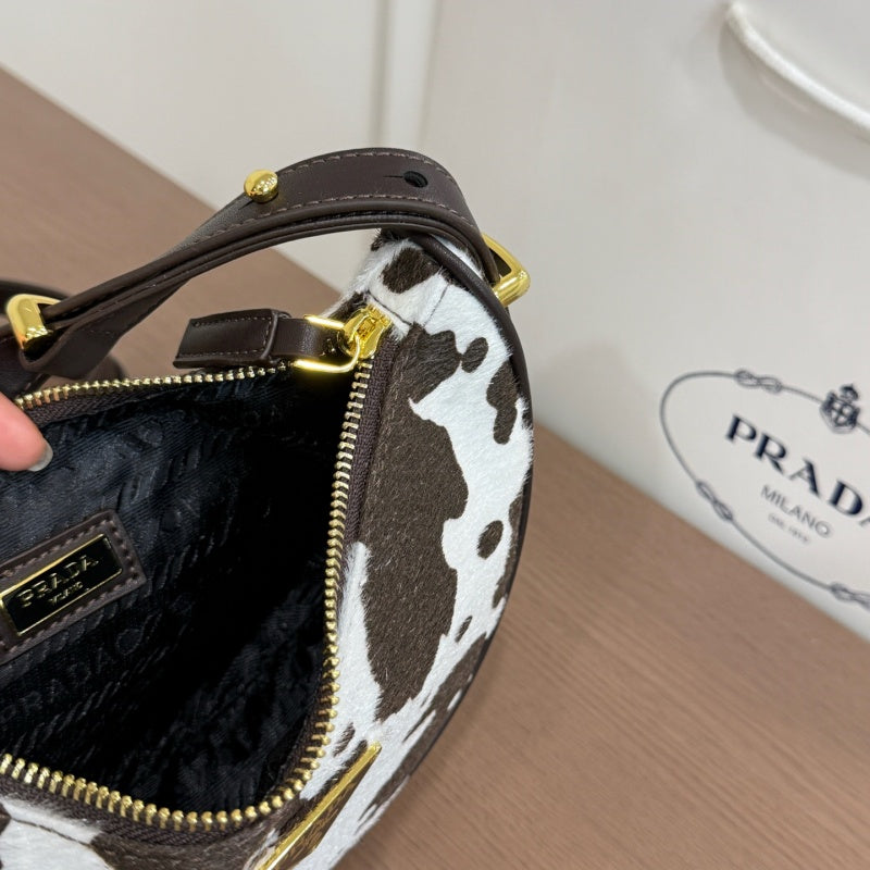 New Fashion women's PRA Shoulder Bag CWT1326091636