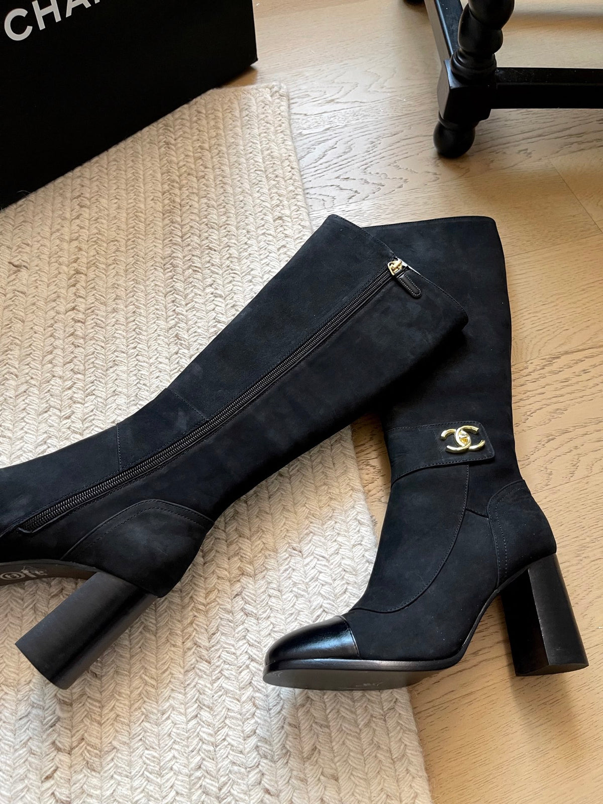 New CC stylish high-heeled boots 0726091701