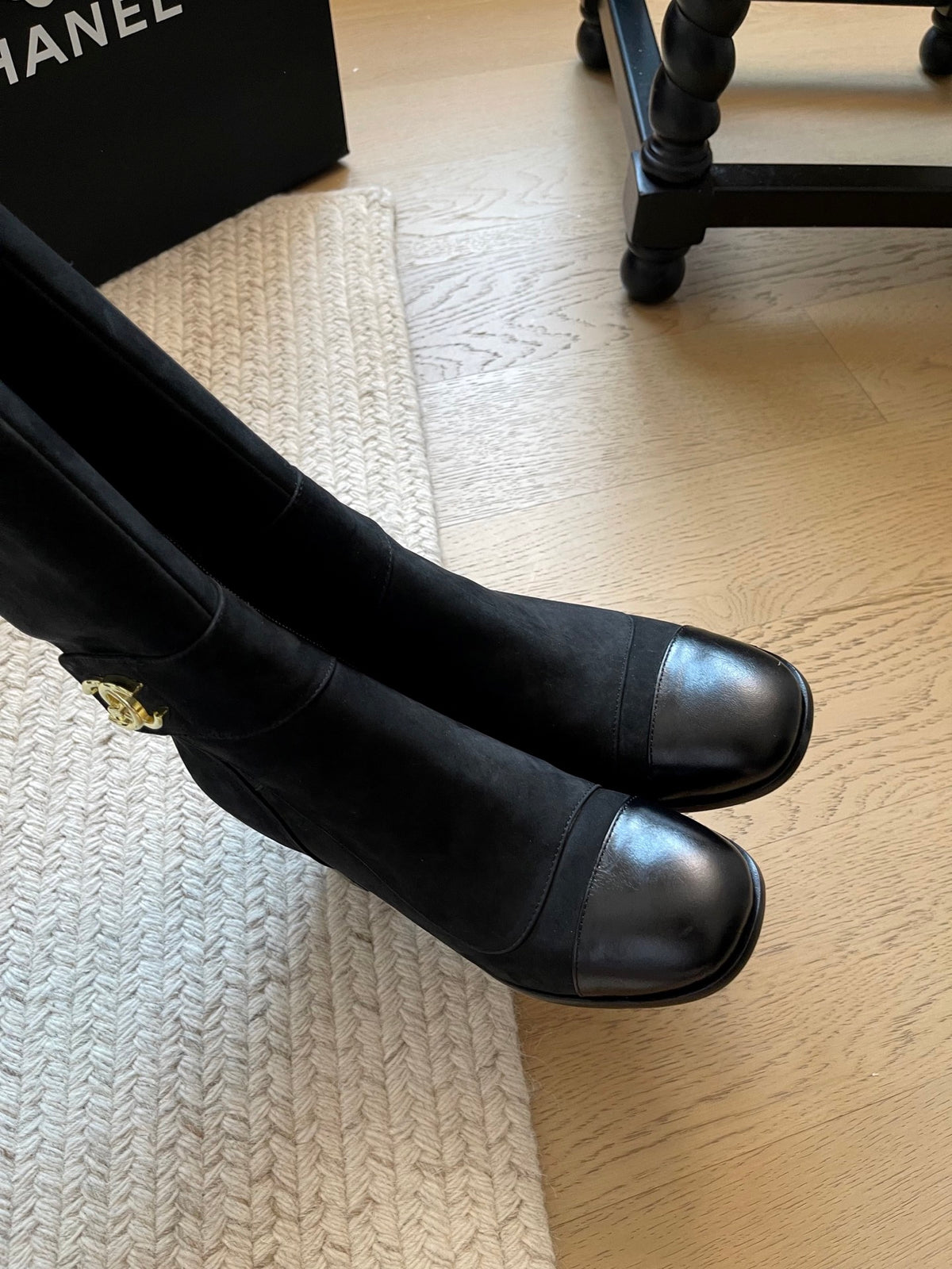 New CC stylish high-heeled boots 0726091701