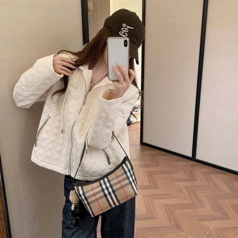 New Stylish Women's DIO Hooded Quilted Short Jacket CQQ1326091707