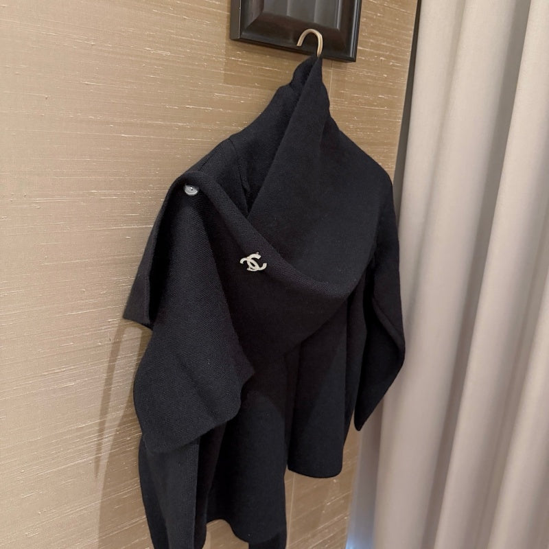 New Stylish Women's Knit Shawl Coat 3-Piece Set with Brooch & Belt CQQ1326091710