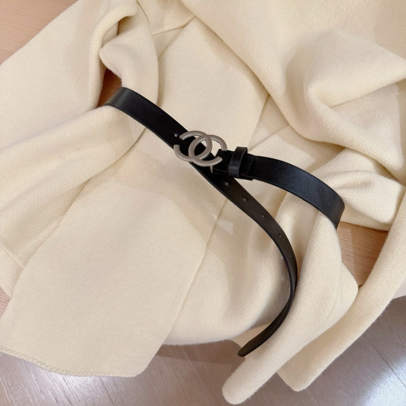 New Stylish Women's Knit Shawl Coat 3-Piece Set with Brooch & Belt CQQ1326091710