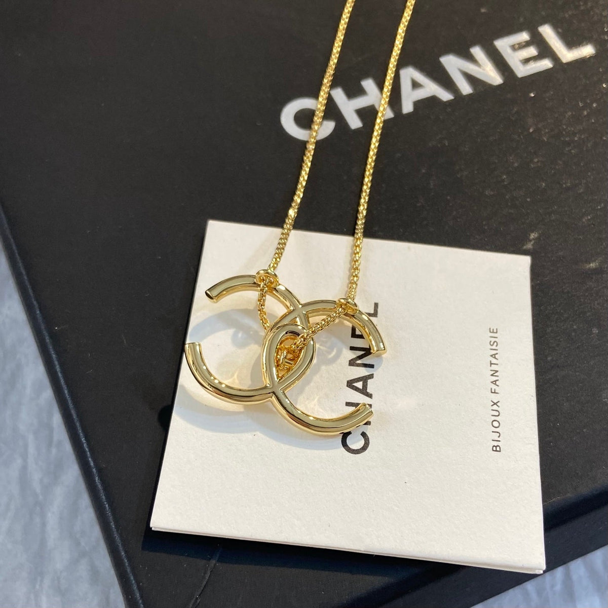 New Stylish Women's CC Necklace ZS1326091717