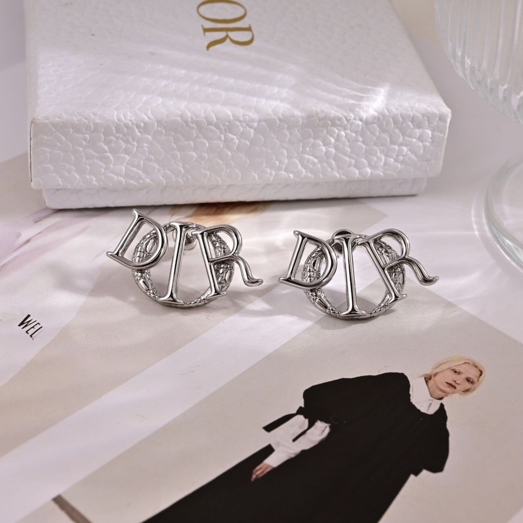 New Stylish Women's DIO Earrings ZS1326091720