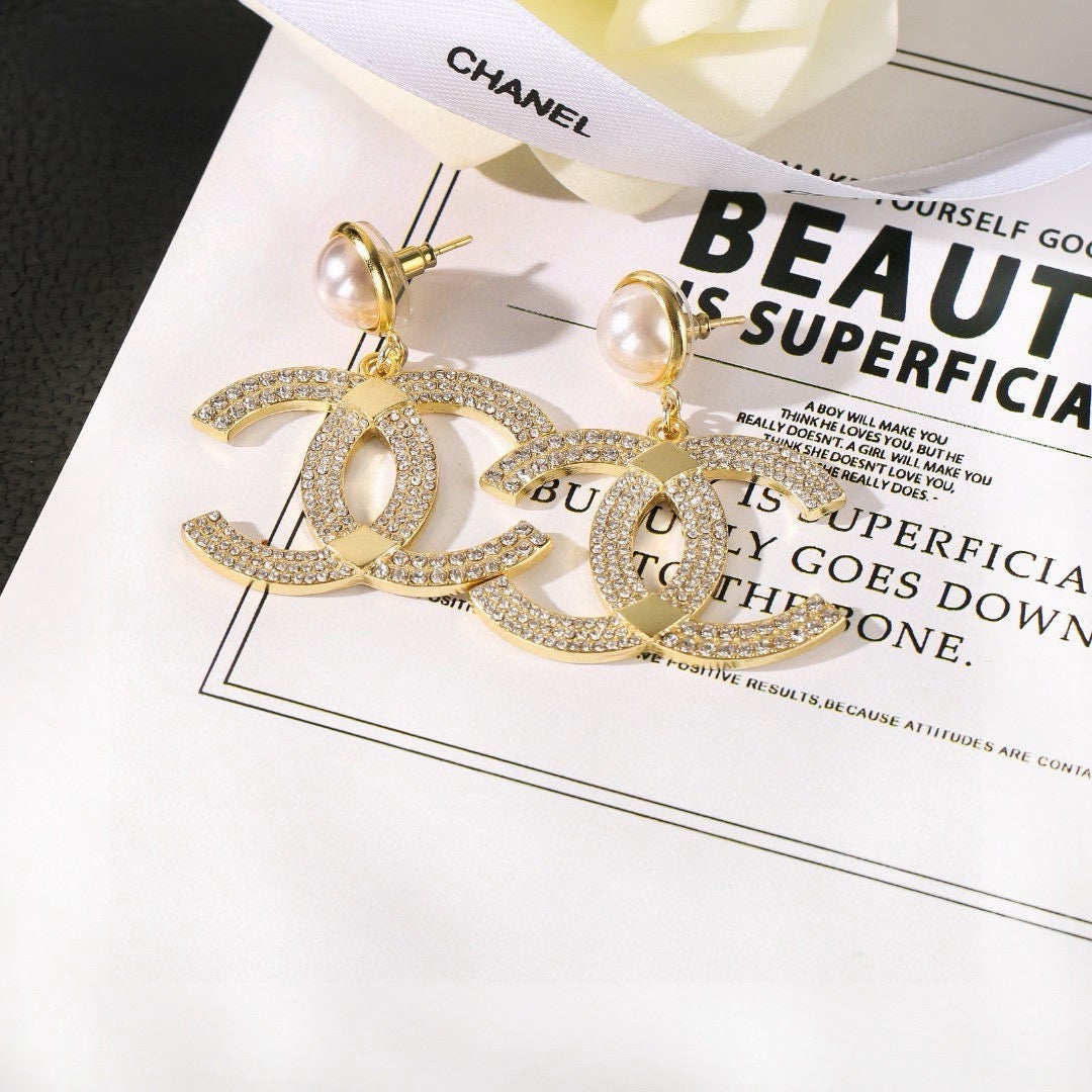 New Stylish Women's CC Earrings ZS1326091721