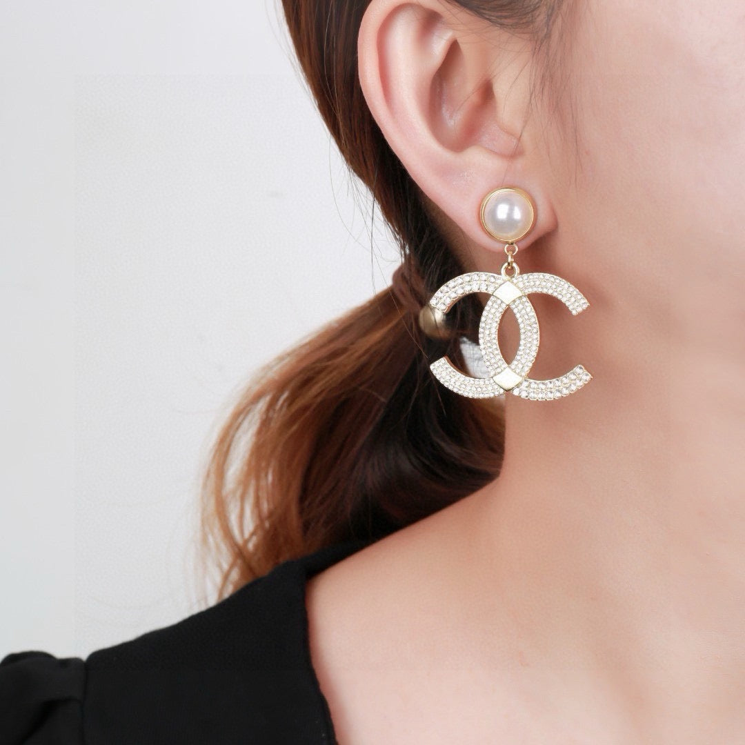 New Stylish Women's CC Earrings ZS1326091721
