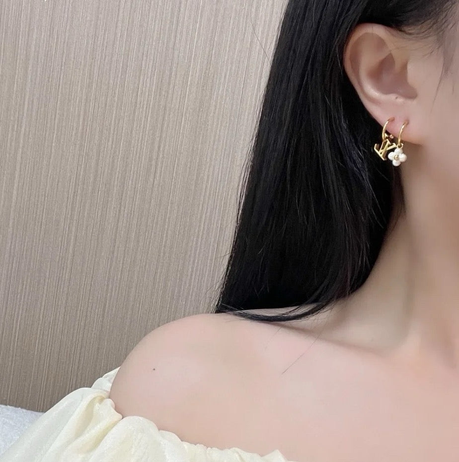 New Stylish Women's 3-Piece Earring Set ZS1326091732