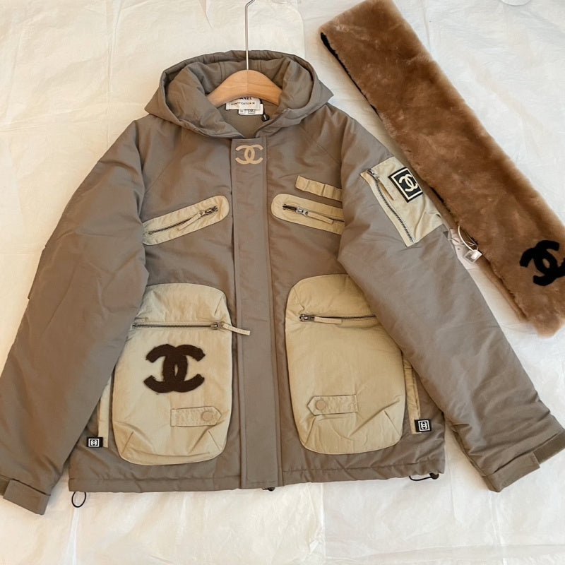 New Fashion Women's Hooded Padded Jacket DM1326092025