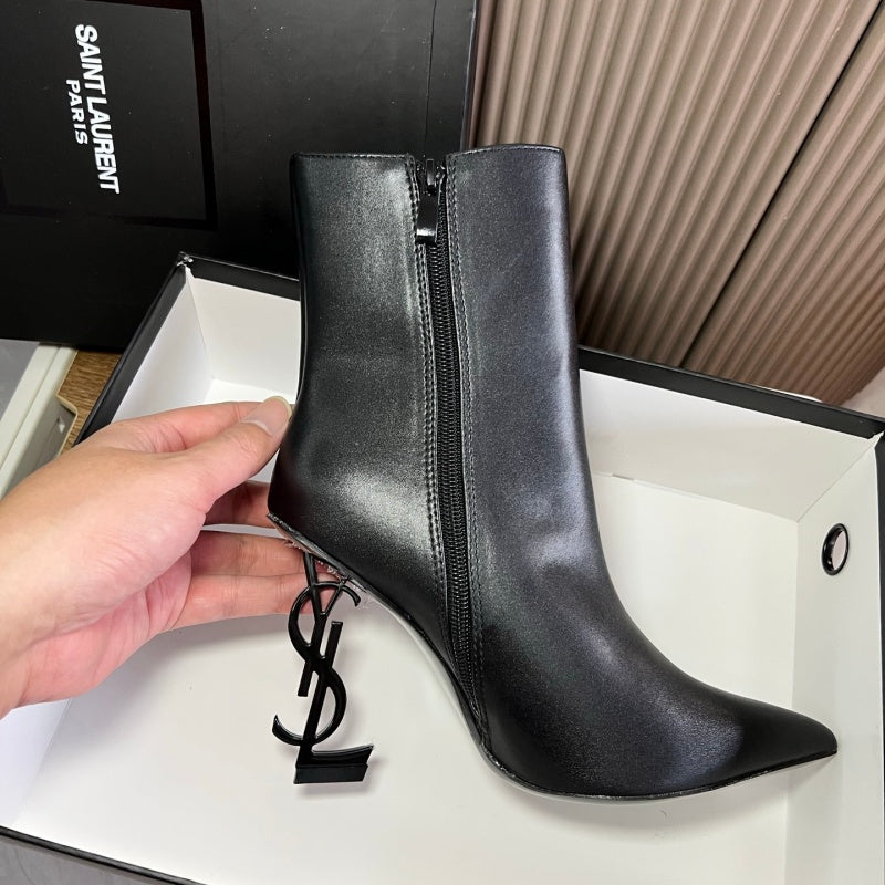 New Fashion Logo Heel Pointed Toe Ankle Boots PF1326092107
