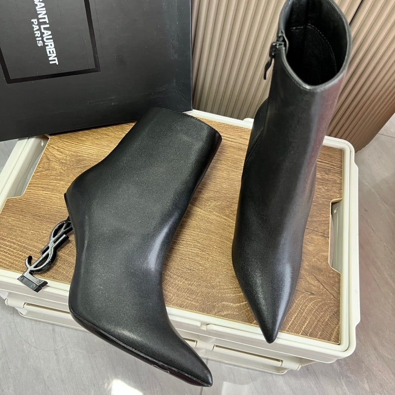 New Fashion Logo Heel Pointed Toe Ankle Boots PF1326092107