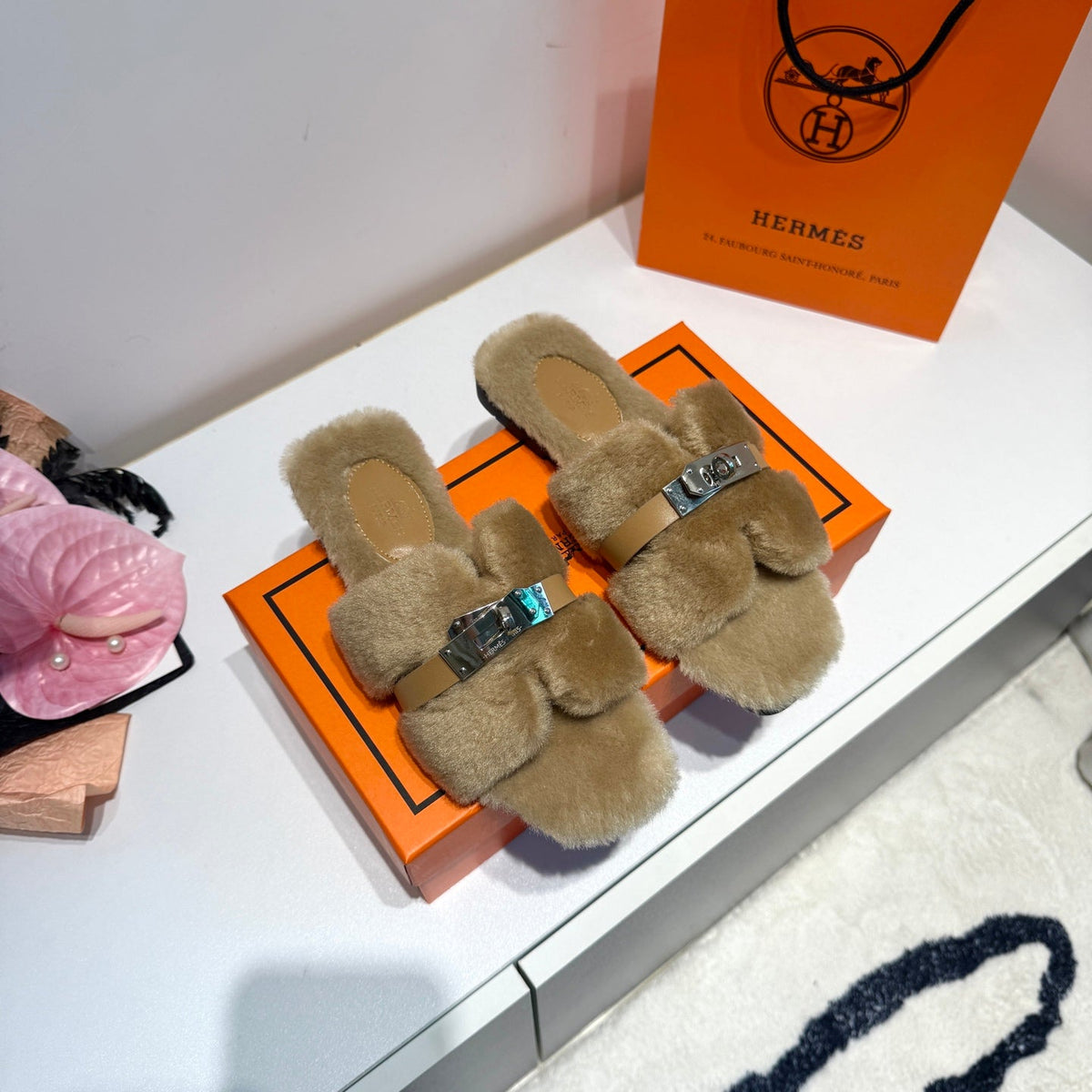 New Fashion Women's H Shape Furry Flat Slide Sandals pf1326092108