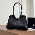 New Fashion Women's CC Handbag CWT1326092301