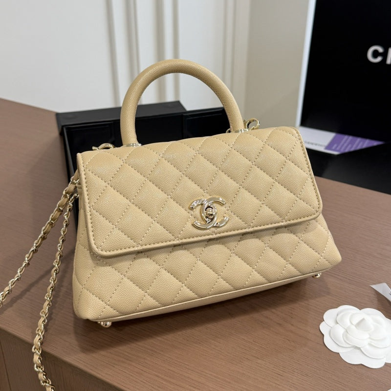 New Fashion Women's CC Handbag CWT1326092303