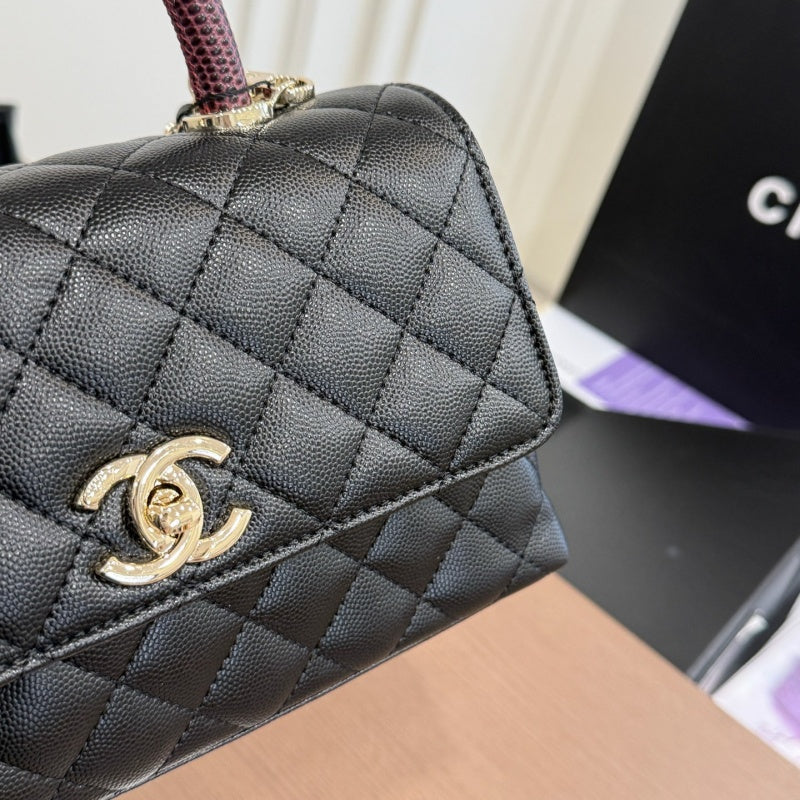New Fashion Women's CC Handbag CWT1326092303