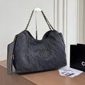 New Fashion Women's CC Shoulder Bag CWT1326092304