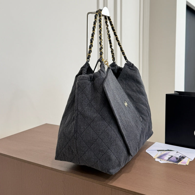 New Fashion Women's CC Shoulder Bag CWT1326092304