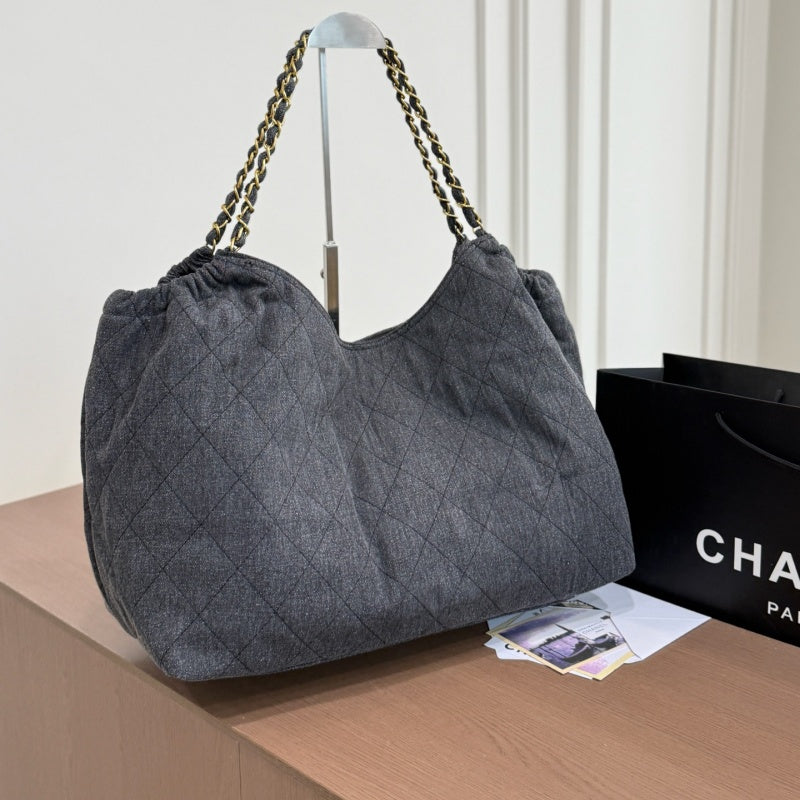 New Fashion Women's CC Shoulder Bag CWT1326092304