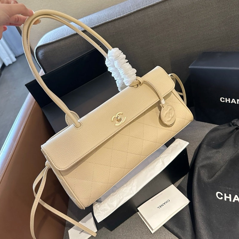 New Fashion Women's CC Shoulder Bag XC1326092316