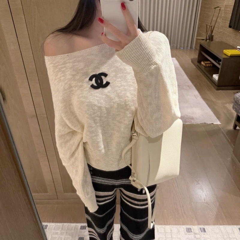 New Fashion Women's CC Off Shoulder Knit Long Sleeve Top CQQ1326092404