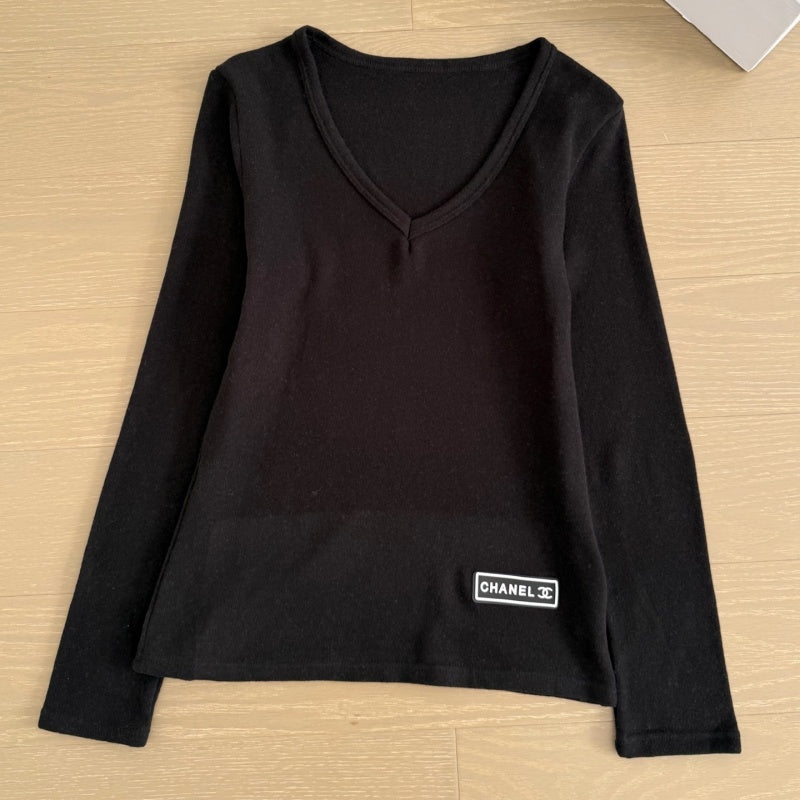 New Fashion Women's CC V-Neck Base Top CQQ1326092407
