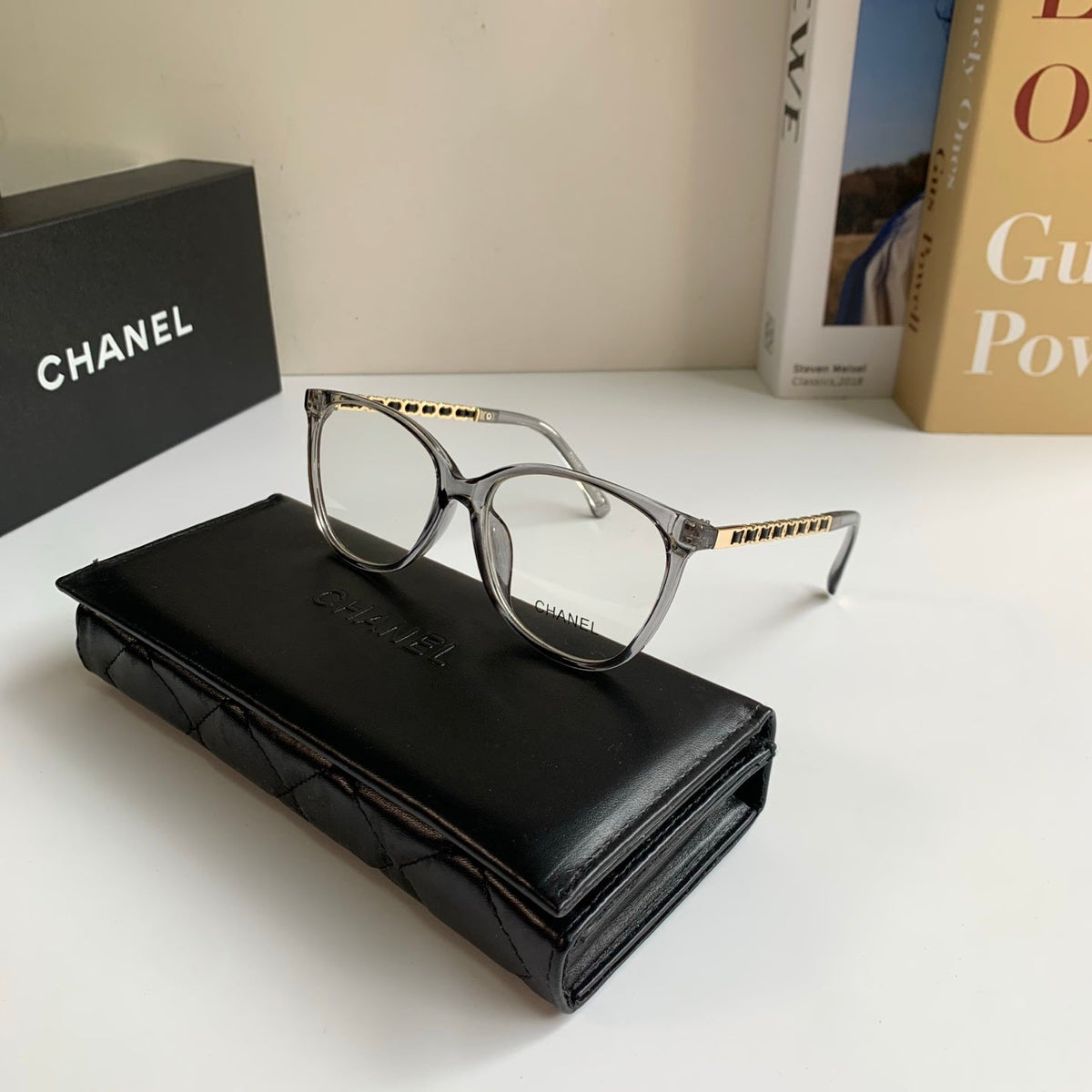 Women's Luxury Round Frame Sunglasses LD1326092818