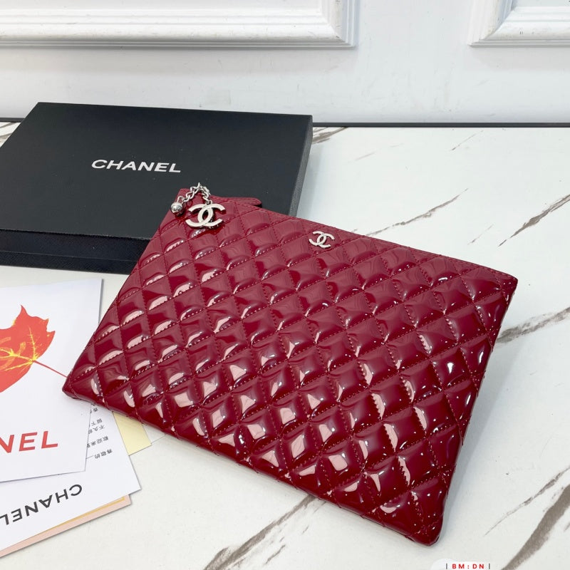 New Fashion Women Quilted Patent Leather Clutch Bag XC1326092914
