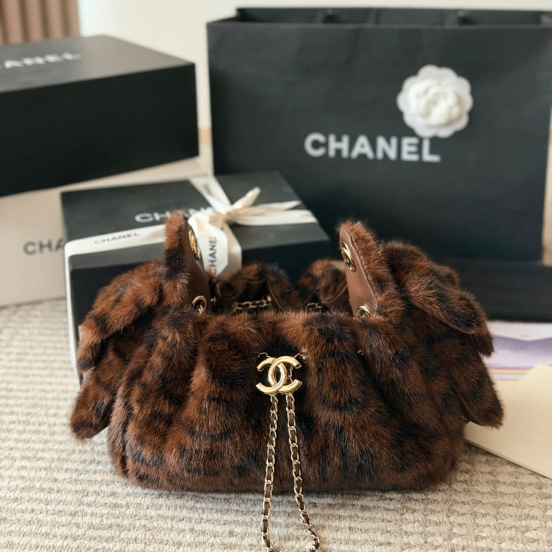 New Fashion Women CC Furry Chain Crossbody Bag XC1326092922