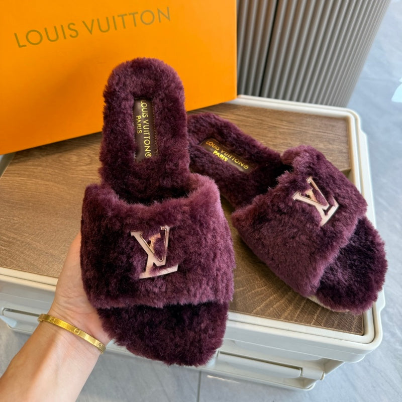 ew Fashion Women's Furry Slide Sandals NK1326093009