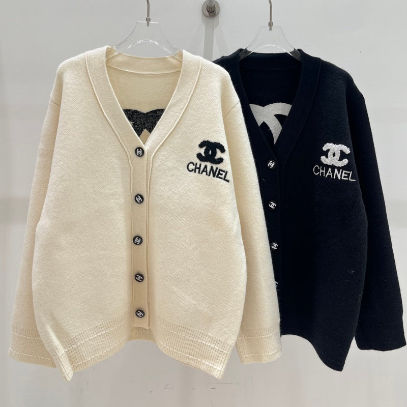 New Fashion Women's CC V-Neck Jacquard Knit Cardigan DM1326100803