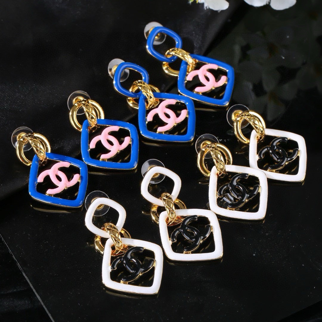 New Fashion Double C Enamel Square Drop Earrings ZS1326100902