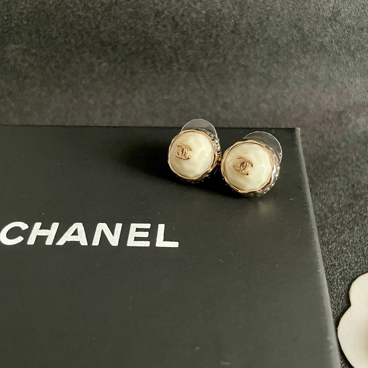 New Fashion Women's CC Earrings ZS1326101003