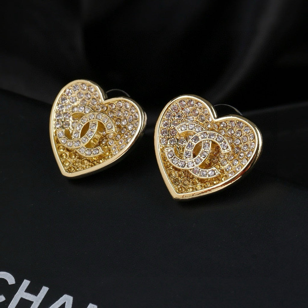 New Fashion Women's Vintage Stud Earrings ZS1326101009