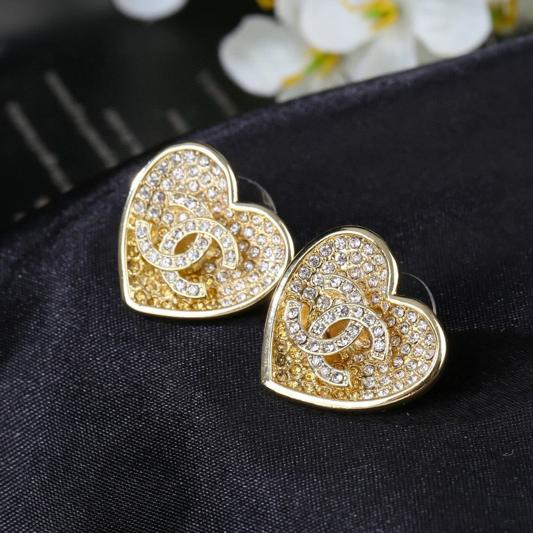 New Fashion Women's Vintage Stud Earrings ZS1326101009
