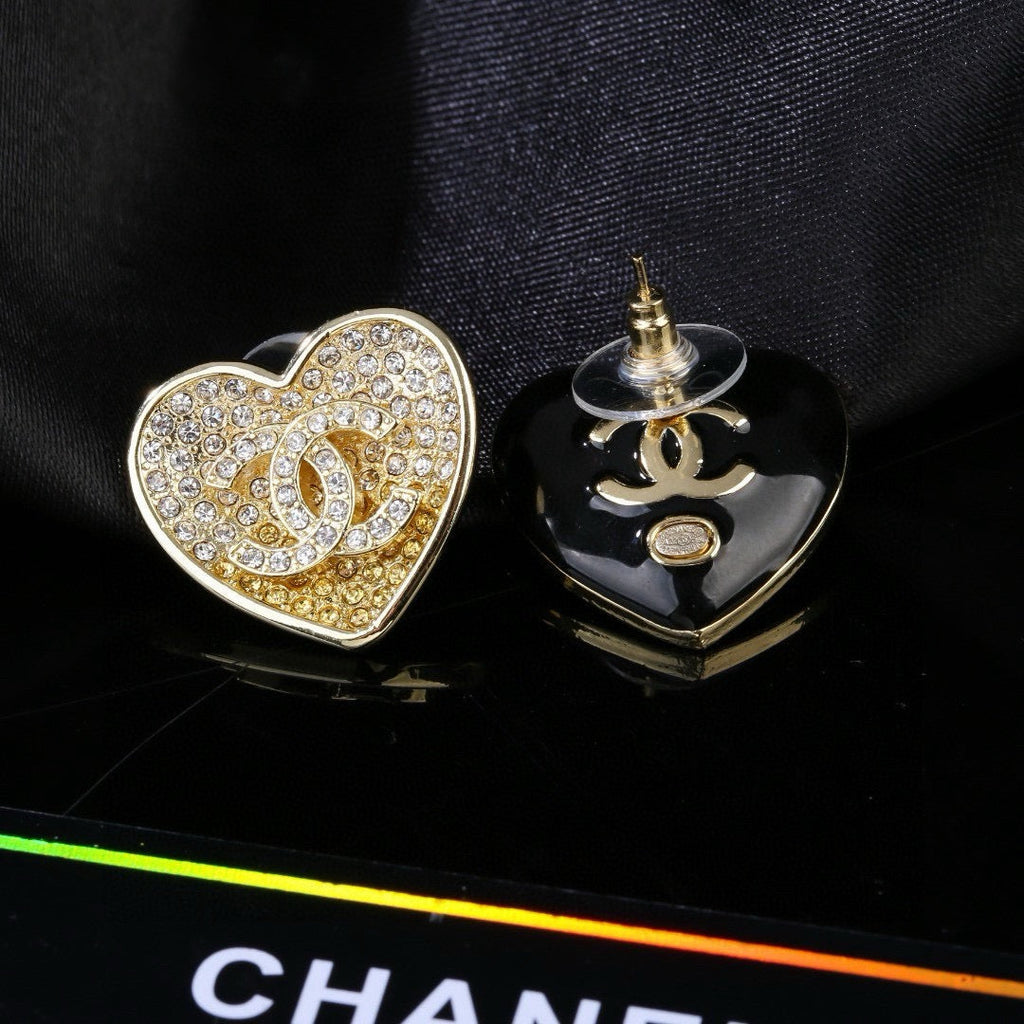 New Fashion Women's Vintage Stud Earrings ZS1326101009