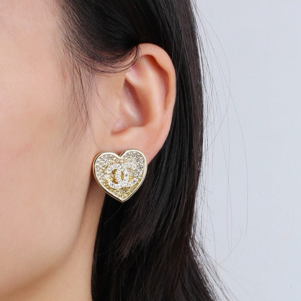 New Fashion Women's Vintage Stud Earrings ZS1326101009