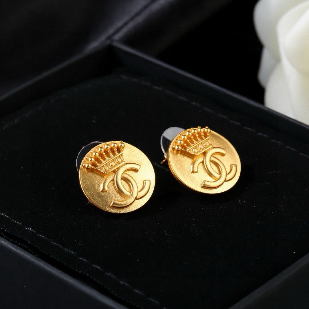 New Fashion Women's Vintage Stud Earrings ZS1326101010