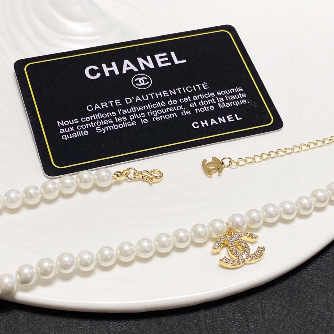 New Fashion Women's CC Pearl Necklace ZS1326101012