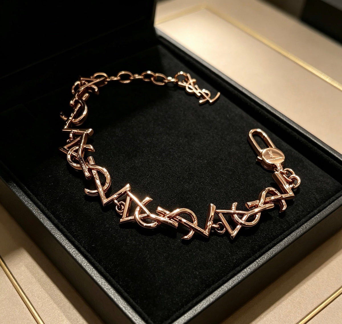 New Fashion Women's Letter Linked Rose Gold Bracelet ZS1326101019