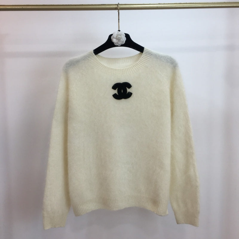 New Fashion Women's CC Crew Neck Sweater DM1326101025
