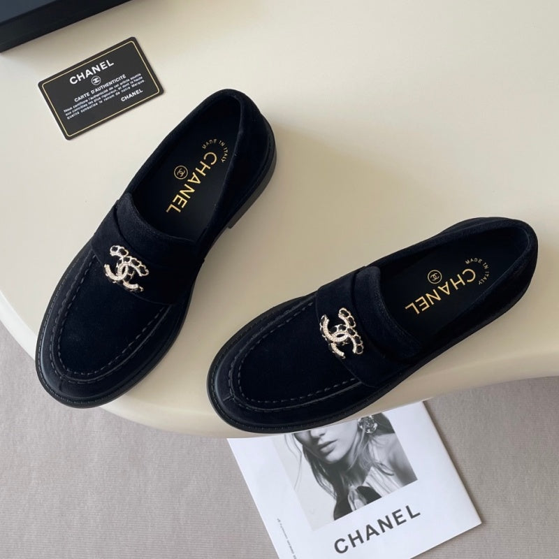 New Fashion Women's CC Logo Buckle Loafers PF1326101215