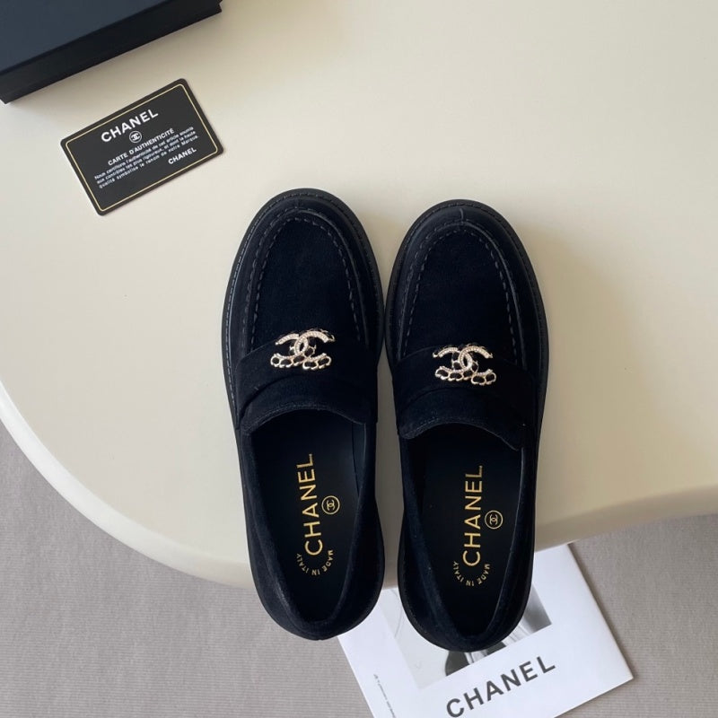 New Fashion Women's CC Logo Buckle Loafers PF1326101215