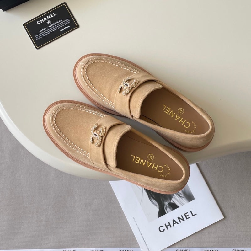 New Fashion Women's CC Logo Buckle Loafers PF1326101215