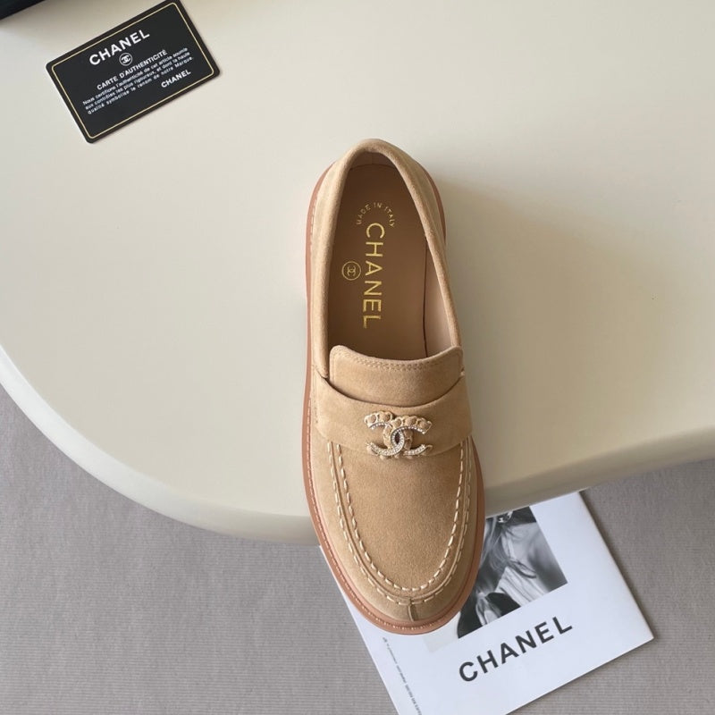 New Fashion Women's CC Logo Buckle Loafers PF1326101215