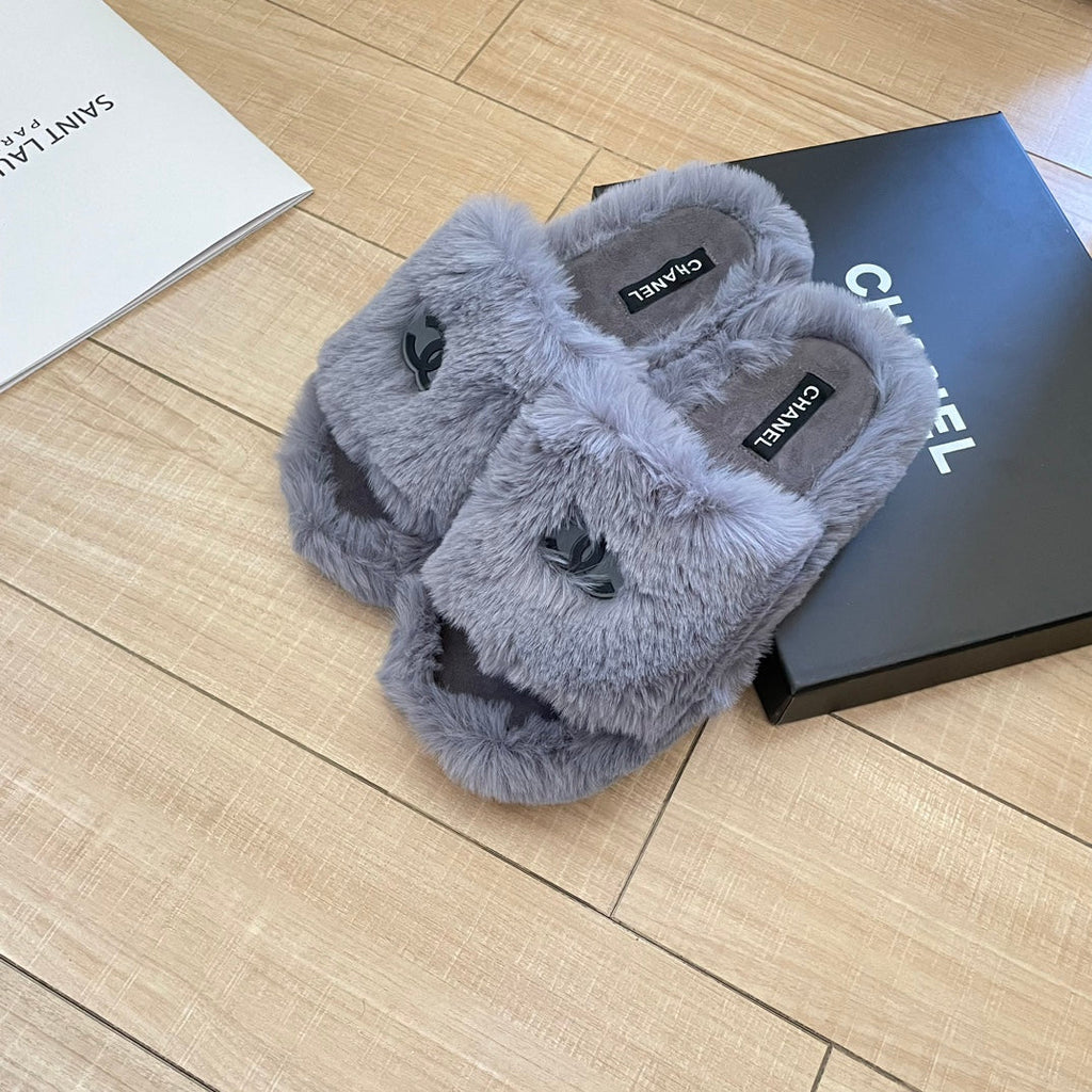 New Fashion Women's CC Plush Slippers PF1326101217