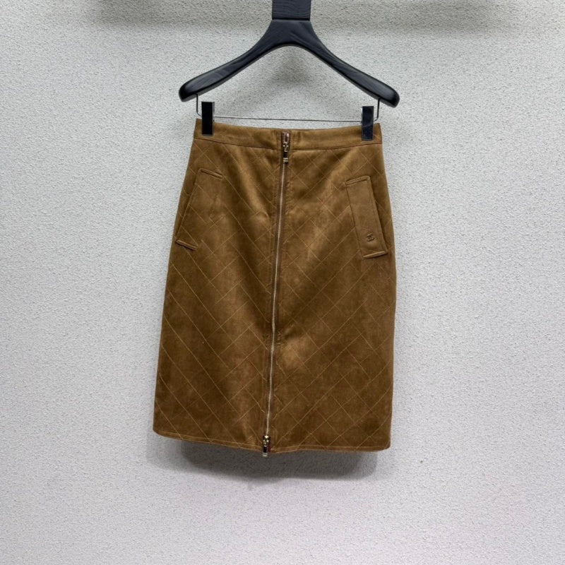 New Fashion Women's Diamond Quilted Suede Midi Skirt DM1326101502