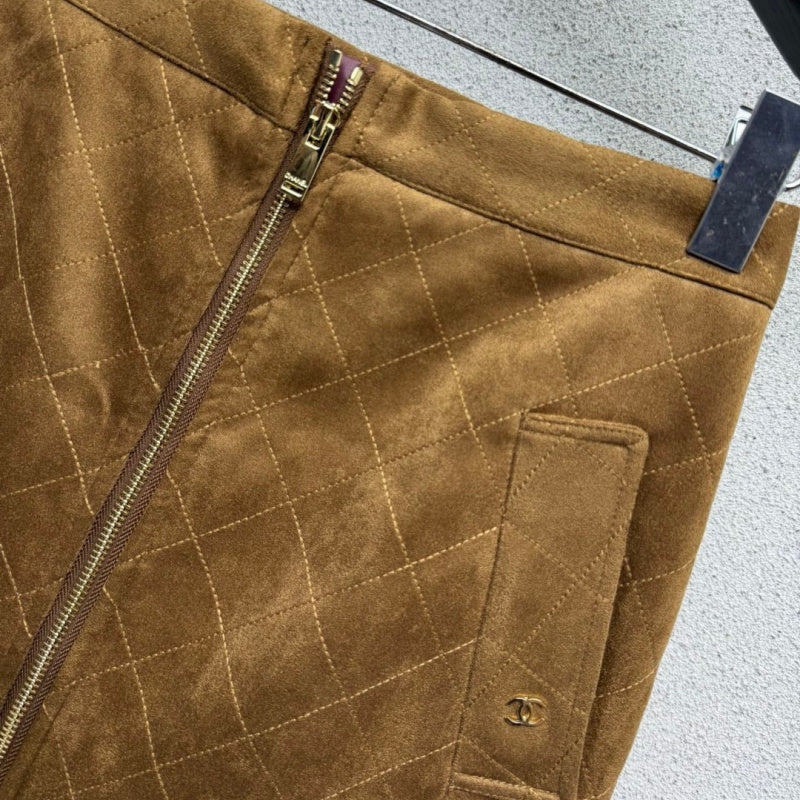 New Fashion Women's Diamond Quilted Suede Midi Skirt DM1326101502