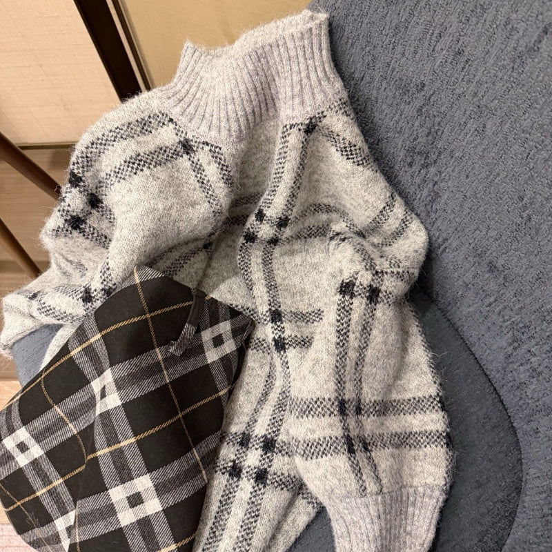 ew Fashion Women's Plaid Sweater And Skirt Set DM1326101505
